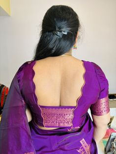 Latest Fashion Blouse Designs, Front Neck Design, Simple Saree Blouse Designs, Latest Blouse Neck Designs, Back Neck Design, Lace Blouse Design, Patch Work Blouse Designs, Blouse Designs Catalogue, Backless Blouse Designs