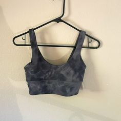 Diamon Dye Pitch Grey Lululemon Align Bra. Nwt Lulu Bra, Clothes Board, Lululemon Bras, Sport Bras, Dance Clothes, Poshmark Finds, Lululemon Sports Bra, Birthday Wishlist, Lululemon Align