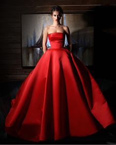 Red Prom Dresses Long Elegant, Poofy Prom Dresses, Dresses Long Elegant, Red Ball Gown, Beautiful Evening Gowns, Fancy Gowns, Classy Prom Dresses, Red Wedding Dresses, Red Evening Dress