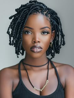 Side Braid Hairstyles, Braids And Twists, Hairstyles For Natural Hair, Natural Hair Short, Braids Cornrows, Short Box Braids, Hair Braiding Styles, Oval Face Haircuts