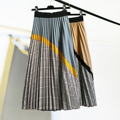 Name: vintage pleated skirt Style:Urban leisure Material:cotton Features:pleated,classic Pattern: plaid Color:yellow,black,blue,pink,khaki Size(cm):Free length:80,waist:60-95 Trendy Pleated Full Skirt, Retro Accordion Pleated Skirt For Fall, Trendy Plaid Pleated Skirt For Spring, Retro Pleated Skirt For Work, Retro Pleated Work Skirt, Pleated Yellow Skirt For Work, Chic Pleated Plaid Skirt, Long Plaid Pleated Skirt, Chic Plaid Pleated Skirt