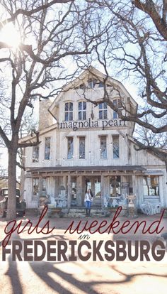 Texas Hill Country Bachelorette Party, What To Wear In Fredericksburg Texas, Places To Eat In Fredericksburg Texas, Fredricksburg Girls Trip, San Antonio Texas Outfits Summer, Fredericksburg Texas Outfit Fall, Fredericksburg Texas Wineries, Fredricksburg Girls Weekend