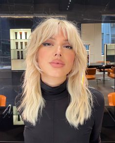 Hairstyles For Layered Hair, Wolf Cut, Short Hair Balayage, Haircuts Straight Hair, Short Blonde Hair, Big Hair, Aesthetic Hair