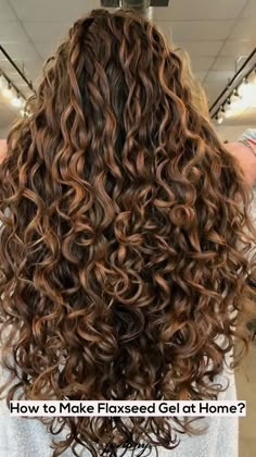 Hazel Curly Hair, Glossy Curly Hair, Best Colors For Curly Hair, Sunkissed Highlights Curly Hair, Balayage In Curly Hair, How To Perm Your Hair At Home, Brown Hair Colors Curly Hair, How To Make Curly Hair, Balayage Curly Hair Natural Curls