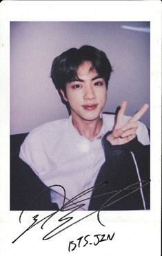 Seokjin Polaroid, Jin Polaroid, Polaroid Bts, K Crafts, Jungkook V, Bts Members, Jimin Jungkook