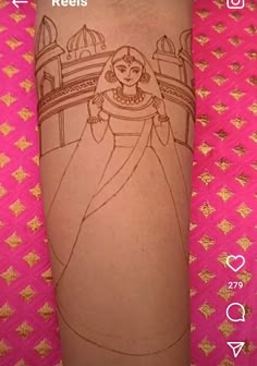 an image of a woman's tattoo on her leg