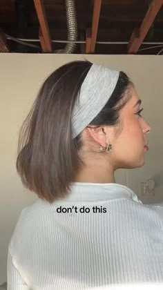 SHORT HAIR HACK to get rid of that headband bump 🎀 video credits: elizabethandreaa_ Braided Headband Hairstyles, Styling Short Hair, How To Style Short Hair, Braided Headband Hairstyle, Style Short Hair, Headbands For Short Hair, Hair Hack, French Bob, Short Hair Hacks