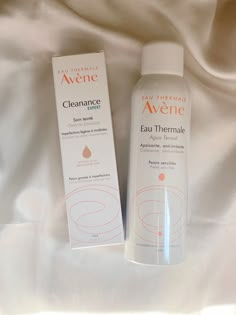 Avene Skincare, Tomato Face, Skin Aesthetics, Face Pack, Glowing Skincare, Dry Skin Care, Skin Care Remedies, Glass Skin, Fair Skin