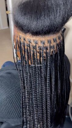 Small Knotless Braids Hairstyles With Color, Xs Small Knotless Braids, Knotless Braids Side Part, Extra Small Knotless Box Braids, Extra Small Knotless Braids, Small Knotless Box Braids