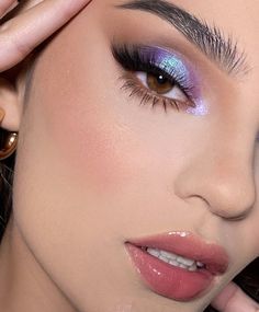 #eyemakeupideas Makeup Ideas For Summer, Makeup Verde, Competition Makeup, Purple Makeup Looks, Makeup Ojos, Pretty Eye Makeup, Glam Wedding Makeup, Purple Eye Makeup