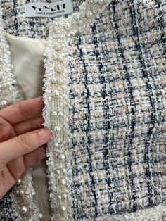 make a tweet jacket more lovely, we usually suggest our clients to match some beads. like this one, we add at CF planket and sleeve splits. Chanel Trim, Tweet Jacket, Tweed Fashion, Pretty Dresses Casual, Tweed Sweater, Tweed Outfit, Diy Coat, Chanel Jacket, Chanel Designer