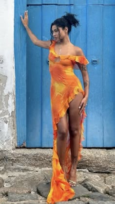 Backless Beach Dress, Sunset Dress, Mirror Palais, Earthy Outfits, Vacay Outfits, Model Show, Birthday Outfits, Yellow Print