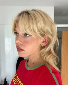 Short Hair Ideas, Light Blonde Hair, Shag Haircut, Penteado Cabelo Curto, Short Blonde Hair, Cut My Hair, Hair Envy, Aesthetic Hair, Hairstyles Haircuts