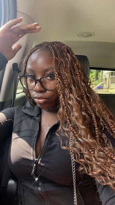 Braids For Black Women Dark Skin, Dyed Hair In Braids, Colour 30 Boho Braids, Honey Blonde And Brown Knotless Braids, Honey Blond Knotless, Honey Blonde Invisible Locs, Color 30 Twists, Honey Goddess Braids, Color 8 Braids