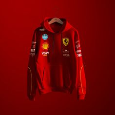 ¡Presentamos el nuevo hoodie Ferrari Edición 2024! Diseñado para los verdaderos tifosi, este hoodie combina el estilo icónico de Ferrari con la máxima comodidad. Disponible en tallas: S - M - L - XL Envío Gratis a toda Colombia . Precio : $119.900 #F1 #Ferrari #Hoodie2024 #OnPole #Tifosi #RacingStyle Ferrari Clothes, Ferrari Outfit, Ferrari Merch, Ferrari Hoodie, F1 Clothes, Formula 1 Hoodie, Af1 Outfit, F1 Hoodie, F1 Merch