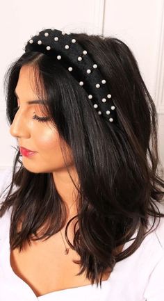 Hairstyles Beads, Hairband Hairstyle, Find Hairstyles, Gorgeous Hairstyles, Beautiful Haircuts, Stylish Headbands, Clip Hairstyles, Fashion And Beauty Tips