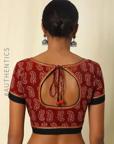 Kalamkari Blouse Designs, Indian Blouse Designs, Cotton Saree Blouse Designs, Saree Blouse Neck Designs, Blouse Design Images, New Blouse Designs