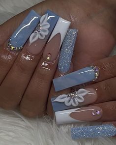 🫧𝐿𝑉 𝑁𝑎𝑖𝑙 𝑇𝑒𝑐ℎ 🫧 on Instagram: "Sky blue 🦋 #naildesign #nailsnailsnails #nailaddict #nailart #explorepage #explorar #explore" Cinderella Blue Nails For Prom, Nail Art With Rhinestones Simple, Navy Blue White Nails, Navy Blue Nail Designs For Prom, Blue Inspired Nails, Medium Length Nails Acrylic Square Design, Vacation Nails Long, Quince Nails Pink, Promotion Nails