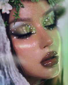 Swamp Makeup, Swamp Fairy, Fairy Shoot, Green Dress Makeup, Swamp Queen, Four Twenty, Creepy Halloween Makeup, Zombie Makeup, Queen Makeup