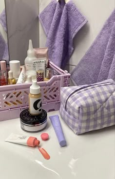 Спонж Beauty Blender, Lavender Aesthetic, Pastel Room, Beauty Skin Care Routine, Room Inspiration Bedroom, Purple Aesthetic, Skin Care Essentials, Aesthetic Room Decor, Pastel Aesthetic