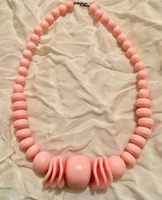 1980s Vintage Pink Necklace|Beads Pastel Jewelry, 80s 90s Fashion, Appaloosa Horse, Corgi Mix, Chunky Bead Necklaces, Baby Daughter