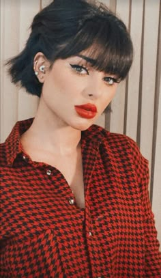 Beach Hairstyles | Cute Short Hair Bentuk Alis, Short Bob Wigs, Short Bob Hairstyles, Short Hairstyles For Women