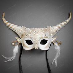 Product Description: 100% Brand New, High Quality Made From Plastic With Plastic Plastered And Hand Crafted This Mask Fits Most Women Adults Comes With Ribbons On 2 Sides To Wear And Keep The Mask In Place Feature: Mix Of Classic Vintage And Elegant Delicate Animal Horn Style Help You Stand Out In The Party Beautiful, Charming, Luxury, And Sexy Style With The Lace Design And Earrings On 2 Sides This Mask Is A Great Costume Accessory Dress Up For Halloween, Masquerade Ball, Christmas, Venetian Co Christmas Masquerade Mask, White Masks, White Demon Costume, Bunny Masquerade Mask, Animal Masquerade Costumes, Carnivale Mask, Masquerade Ball Inspiration, White Mask Design, Masquerade Mask Animal