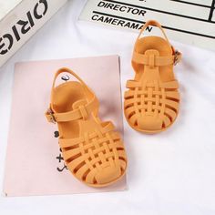 Yellow / 17cm Roman Slippers Non-slip Jelly Sandals For Spring, Casual Closed Toe Jelly Sandals For Vacation, Casual Non-slip Sandals For Spring, Casual Non-slip Jelly Sandals For Spring, Trendy Adjustable Jelly Sandals, Adjustable Trendy Synthetic Jelly Sandals, Summer Party Slide Sandals, Non-slip Eva Jelly Sandals, Casual Flat Jelly Sandals Made Of Eva