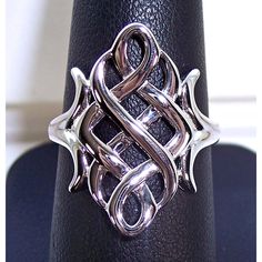 Nwot 925 Solid Sterling Silver Ring. This Beautiful Women's Fashion Ring Is A Large Celtic Endless Knot Design. It's 24.7 (Mm) Long, Is Stamped 925 And Has A Rhodium Finish For Greater Shine And Durability. If You Don't See The Size You Want Please Contact Me And I Will See If I Can Order One For You, This Ring Comes In Sizes 6-13, No Half Sizes. Comes From A Smoke Free Home. Celtic Knot Jewelry, Endless Knot, Swiss Blue Topaz Ring, Polish Women, Womens Rings Fashion, Vintage Sterling Silver Rings, Knot Design, Knot Ring, Celtic Jewelry