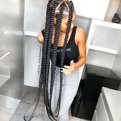 knee length knotless braids Jumbo Knotless Box Braids, Big Cornrows Hairstyles, Thick Box Braids, Big Cornrows, Jumbo Knotless, Twisted Hair, Big Box Braids