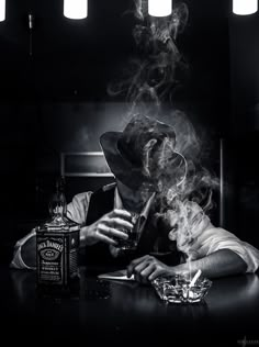 Film Noir Photography, Mafia Wallpaper, Joker Iphone Wallpaper, Joker Wallpapers, Chicano Art, Skull Wallpaper, Photography Poses For Men, Dark Photography, Jack Daniels