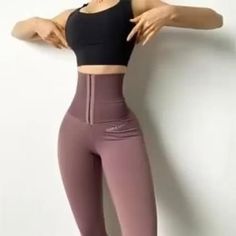 Please re-pin 😍💞 women leggings outfits for work, women leggings outfits fall, women leggings outfits over 40 Female Gym, Fleece Leggings, Best Yoga, Wide Waistband, Sports Leggings, Yoga Leggings