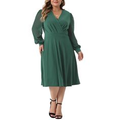 Agnes Orinda is a plus-size brand inspired by the needs of its customers. It can suit you on various occasions, and show your perfect curves through appropriate tailoring, and the comfortable fabric allows you to enjoy a pleasant experience. This dress is perfect to pair with high heels and accessories for a holiday party. This casual dress is perfect for Fall, Winter, Spring, or Summer. Party, Formal, Work, Nye, Daily. A-line casual dresses feature v-neck designs that are simple but elegant and Knee Length Dresses Formal, Plus Size Bodycon Dresses, Plus Size Bodycon, Perfect Curves, Denim Overall Dress, Plus Size Brands, Knee Dress, Overall Dress, Unique Dresses