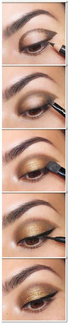 Simple Gold Eye Makeup Tutorial Gold Smoky Eye, Smoky Eye Tutorial, Make Up Mata, Obličejové Masky, Mac Lipsticks, Cut Crease Makeup