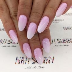 Quinceanera Nails, Pink Chrome Nails, Pink Ombre Nails, Ombre Acrylic Nails, Nail Candy, Sparkle Nails, Oval Nails, Dream Nails, Chic Nails