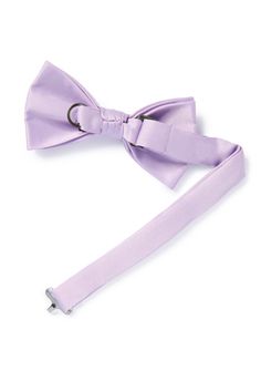 Don't you dare get caught mismatching your sweeties favorite fascinator! Pippa & Pearl now carry bow ties so you and your partner will look like the cutest duo at the party. These bow ties are made from a silky poly satin material and come in various colors. Matches our "Juliet" Fascinator. - 100% Poly Satin Men's Bow Tie- Clip On Pre-Tied Bow Tie- Size 4.75" x 2.5"- Fits Most Necks Pre Tied Bow Tie, Mens Bow Ties, Satin Bow, Satin Material, Bow Ties, Tie Clip, Fascinator, Bow Tie, The Cutest