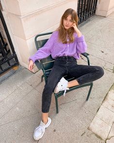 Purple Sweatshirt Outfit, Purple Fashion Outfit, Fall Knitwear, Mode Purple, Purple Jumpers, Purple Outfit, 2021 Fashion Trends, Knitwear Inspiration, Turtleneck Outfit