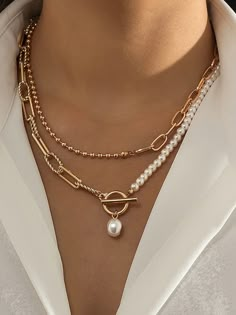 Kalung Choker, قلادات متدلية, Vintage Chain Necklace, Saturn Necklace, Buckle Necklace, Retro Necklaces, Pearl Chain Necklace, Stacked Necklaces, Toggle Necklace