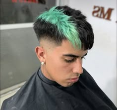 Men Green Hair Color, Men Color Hair Ideas, Colored Mens Hair, Colorful Mens Hair, Cool Hair Dye Ideas For Short Hair Men, Color Hair Ideas Men, Men’s Colored Hair, Men’s Hair Dye Ideas, Mens Colored Hair Ideas