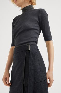 The worsted pure virgin wool yarn enhances the rich, compact look of flannel, a traditional menswear fabric. Attached ring belt Side with button closure Cargo pocket with flap Wool Wrap Skirt, Blazer And T Shirt, Midi Wrap Skirt, Ring Belt, Wool Wrap, Wool Flannel, Mid Length Skirts, Black Midi Skirt, Cargo Pocket