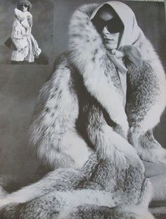 Lynx Fur Coat New Faces Models, Gold Fox, Anjelica Huston, Fur Cape, Big Collar, Vogue Us, Vintage Fur, Famous Models, Ice Queen