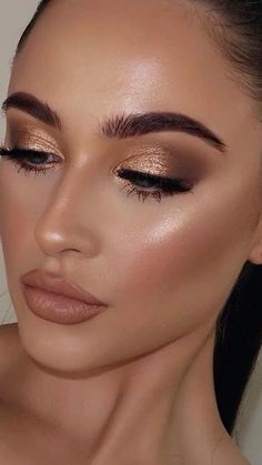 Prom Makeup Ideas, Gold Eyeshadow Looks, Prom Makeup For Brown Eyes, Evening Eye Makeup, Ball Makeup, Natural Prom Makeup, Wedding Eye Makeup, Gold Eye Makeup