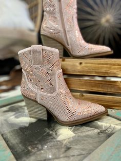 The Rose Gold Maze of Life Booties are your shortcut to style! With a 3" heel, pointed toe and rose gold rhinestone maze design details, you'll strut in confidence and find your way through life with ease. Plus, the inside zipper means you won't find yourself endlessly searching for a way out. Look great, feel great!