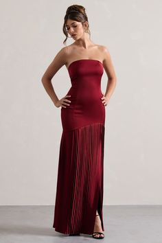 Confidence | Burgundy Satin Bandeau Pleated Split Maxi Dress Midi Bridesmaid Dress, Maxi Dress Designs, Black Dress Prom, Black Tie Gala, Strappy Stilettos, Skirt Maxi, Split Maxi Dress, Strapless Maxi, Christmas Party Dress