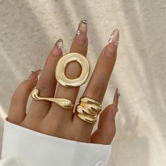 Metal Ring Irregular Split Ring Exaggerated Geometric Stainless Steel Metallic Smooth Ring Simple Girlfriend Jewelry, Fashion Geometric, Boho Trends, Gold Items, Couple Wedding Rings, Ring Trends, Chunky Rings, Rings Jewelry Fashion, Vintage Gothic