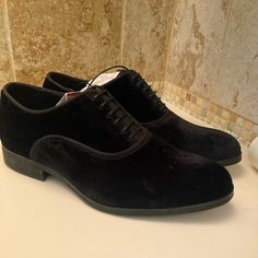 Velvet Texture Velvet Dress Shoes, Black Velvet Shoes, Velvet Shoes, Zara Shoes, Zara Black, Black Velvet, Derby, Dress Shoes, Shoes Mens