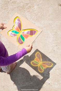 Shadow Activities, Art Outside, Ombres Portées, Shadow Drawing, Shadow Art, Luz Natural