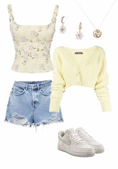 Pogue Outfits, Early 2000 Fashion, Punk Style Outfits, Yellow Fits, Outfit Layout, Cute Dress Outfits, Better Style, Summer Outfit Inspiration