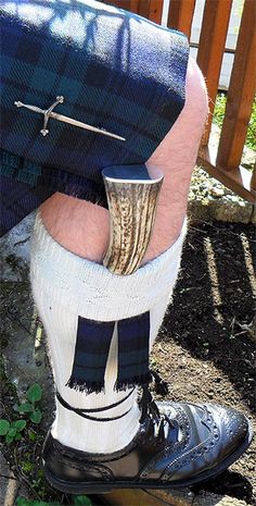 The Sgian Dubh -- skee-an-DOO -- is Scottish male jewelry, worn in the top of the sock underneath the kilt. If you have a Scotsman on your Christmas list, or kilted men in your wedding party, you're both in luck. This one is made of Damascus steel, made by Brad Vice in Alabama. I cut it from a billet made by Alabama Damascus. It contains over 400 layers of 52100 (ball bearing steel), 5160 (spring steel), 15N20 (band saw blade steel). It was oil-quenched and tempered at 350F, so it is rather hard Scotland Kilt, Scottish Dress, Sgian Dubh, Scotland History, Great Scot, Scotland Forever, Scottish Gaelic, Highland Games, Scottish Fashion