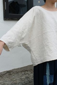 Antique linen dolman sleeve white blouse/French linen/antique fabric/sashiko/Japanese boro/handmade/remade/252 Japanese Boro, French Military, Linen Fashion, Patterns Ideas, Vintage Military, Linen Blouse, French Linen, White Shirts, Linen Top